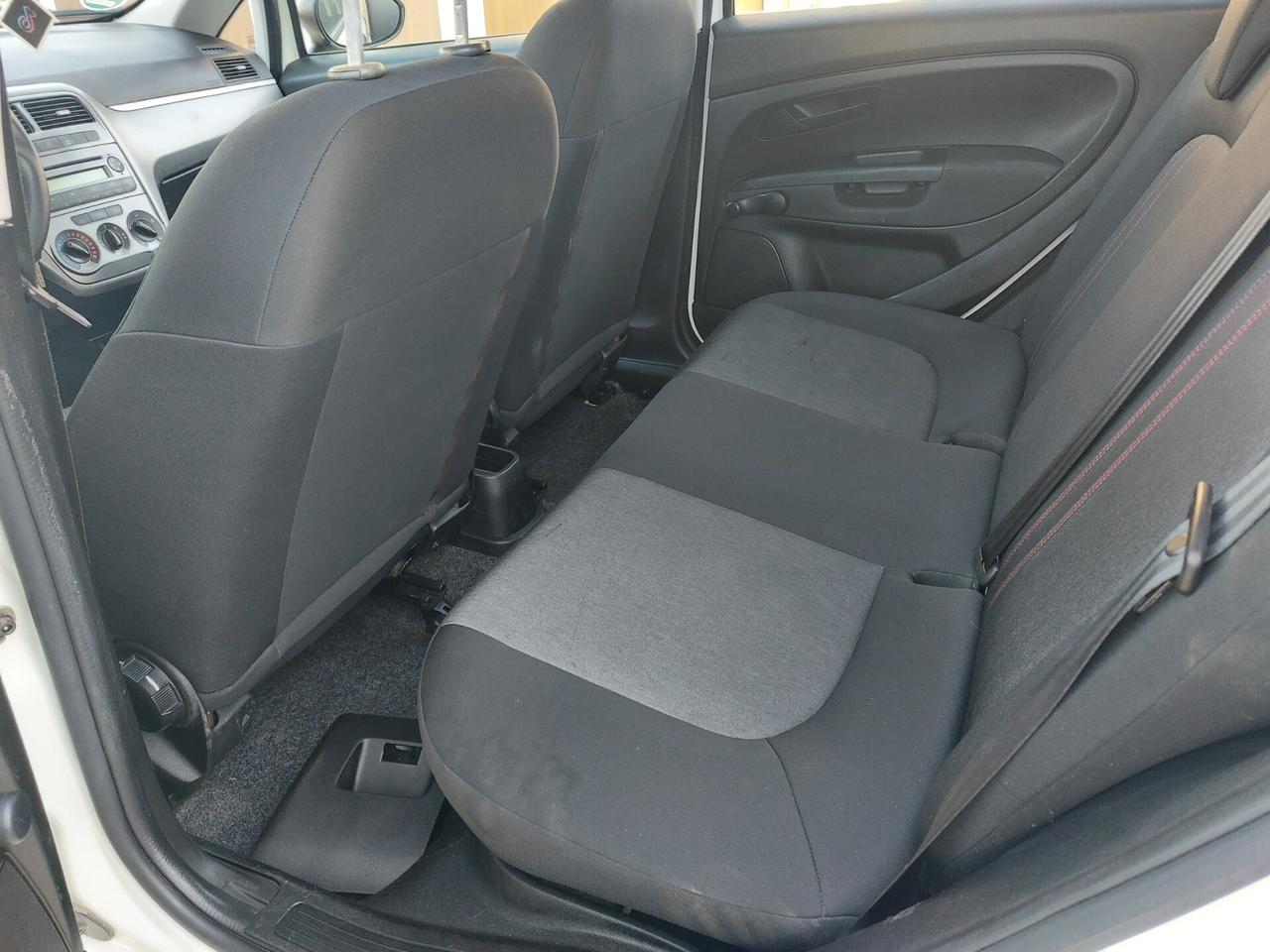 Fiat Punto 1.3 MJT 85 CV S&S Street 2014