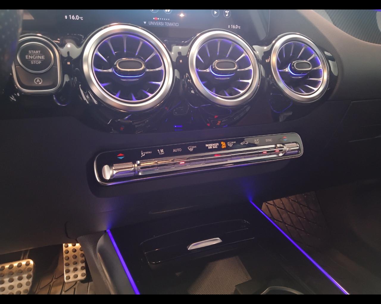 Mercedes-Benz GLA-H247 2020 - GLA 200 d Premium auto