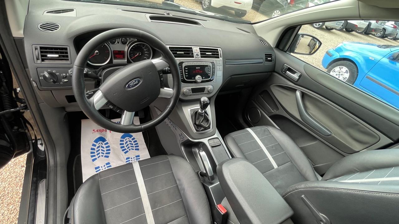Ford Kuga 2.0 TDCi 140 CV tetto panoramico