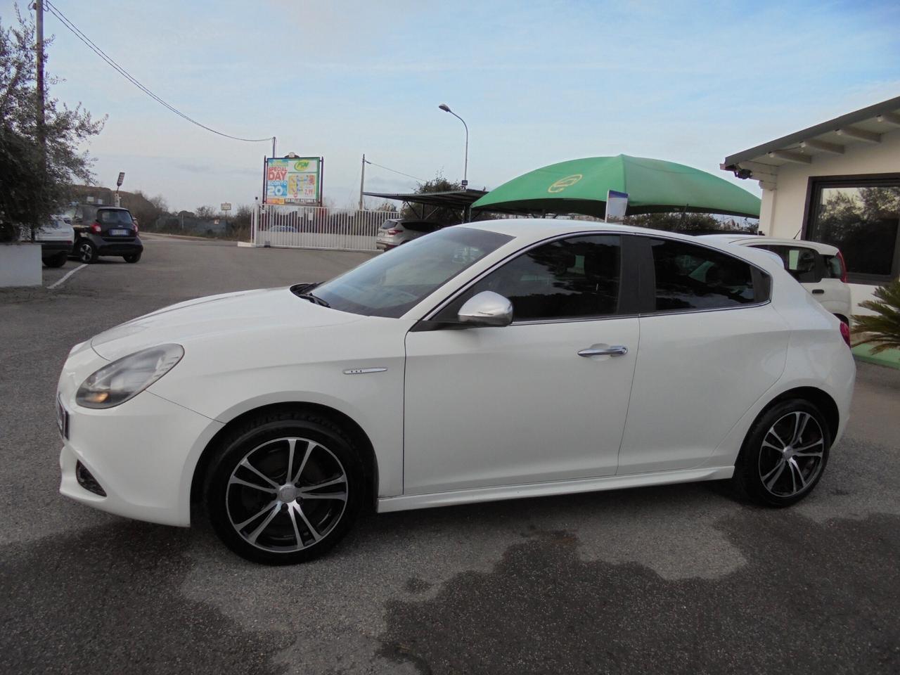 Alfa Romeo Giulietta 2.0 JTDm-2 140 CV Distinctive