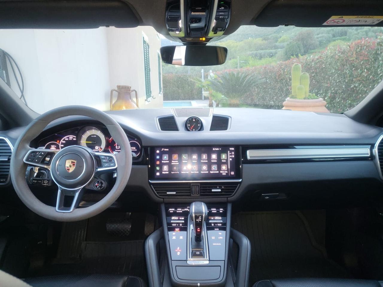 Porsche Cayenne Coupé 3.0 V6 Platinum Edition