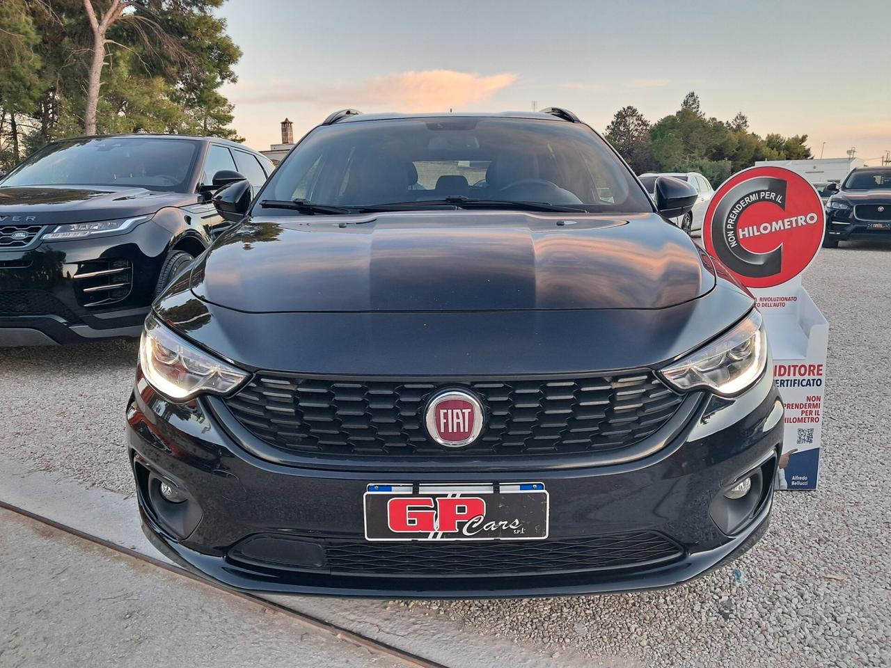 Fiat TIPO 1.6-Mtj 120CV-DCT *S-DESIGN*PELLE*NAVI*LED