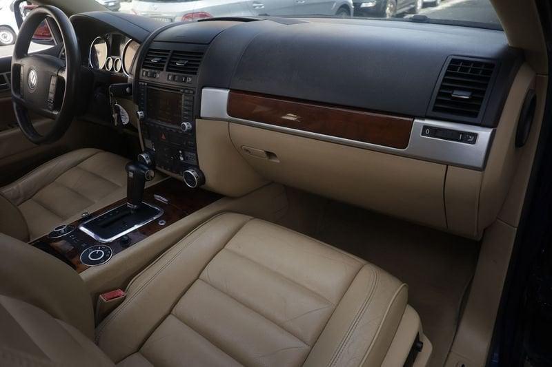 Volkswagen Touareg Volkswagen Touareg 3.0 V6 TDI DPF tiptronic Unicoproprietario