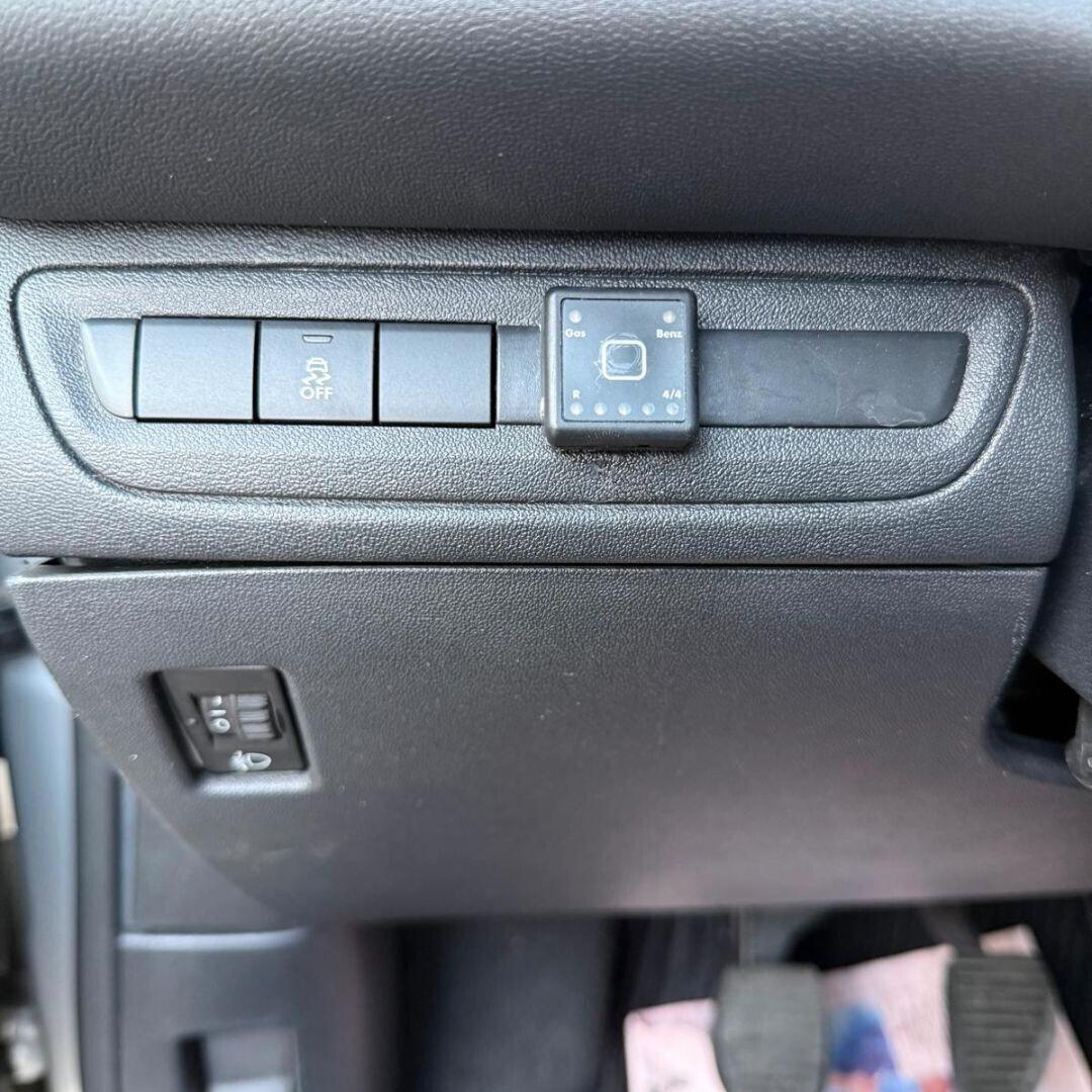 Peugeot 208 1.2 VTi 82 CV 5 porte Active