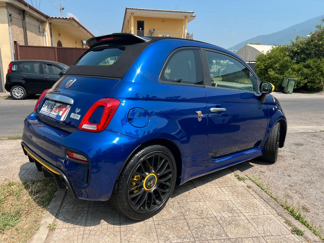 Abarth 595 C 1.4 Turbo T-Jet 160 CV Pista SABLET