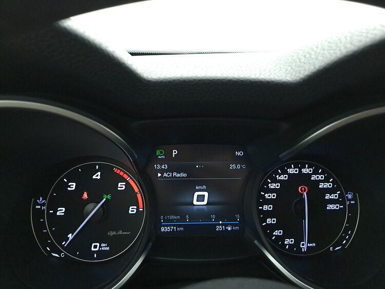 Alfa Romeo Stelvio Executive Q4 AT8 BR231383 2.1 Diesel 210CV