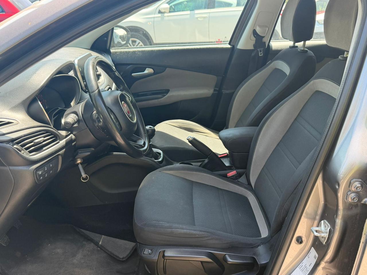Fiat Tipo 1.6 Mjt 2016