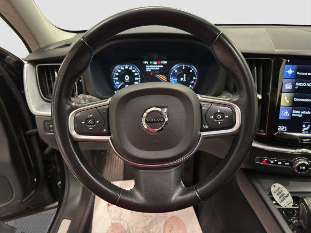 VOLVO XC60 XC60 D4-B4 AWD Geartronic Momentum