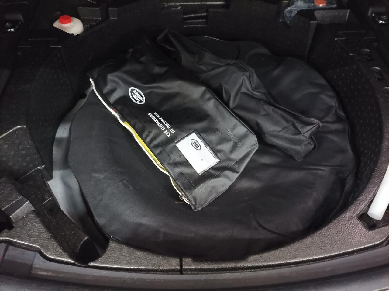 Land Rover Discovery Sport 2.0D I4-L.Flw 150 CV AWD Auto R-Dynamic SE - 01/2020