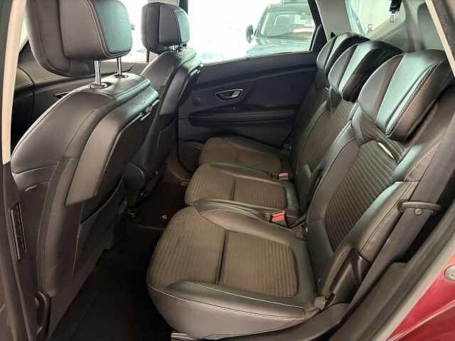 Renault Scenic 1.5 dCi 110 CV EDC Energy Bose