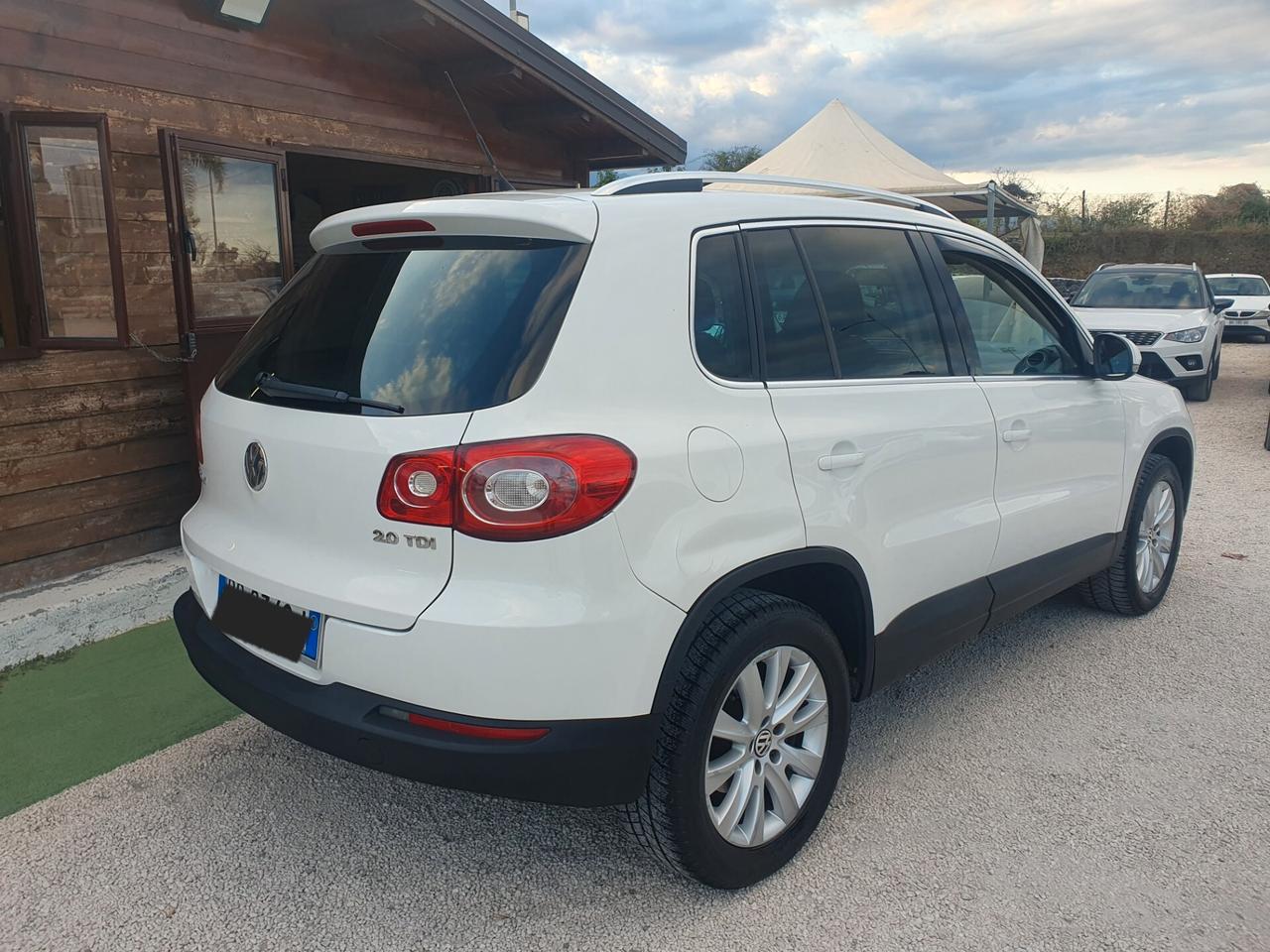 Volkswagen Tiguan 2.0 16V TDI DPF Sport & Style (18°)