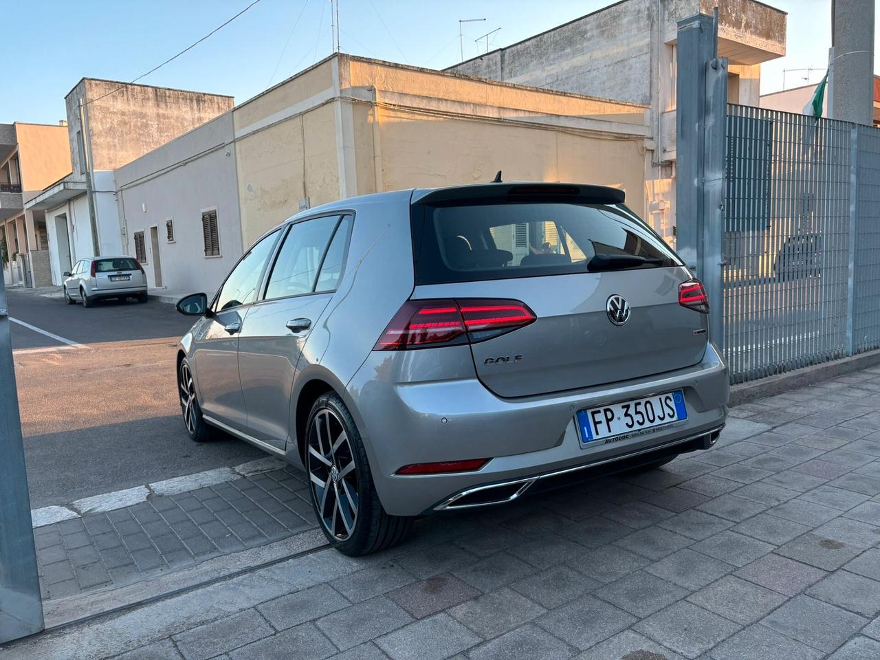 VW Golf 2.0 TDI 150cv DSG 4MOTION Executive - 2018