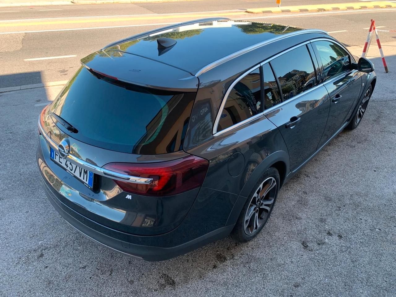 Opel Insignia 4x4 2.0 CDTI 170CV Sports Tourer Full