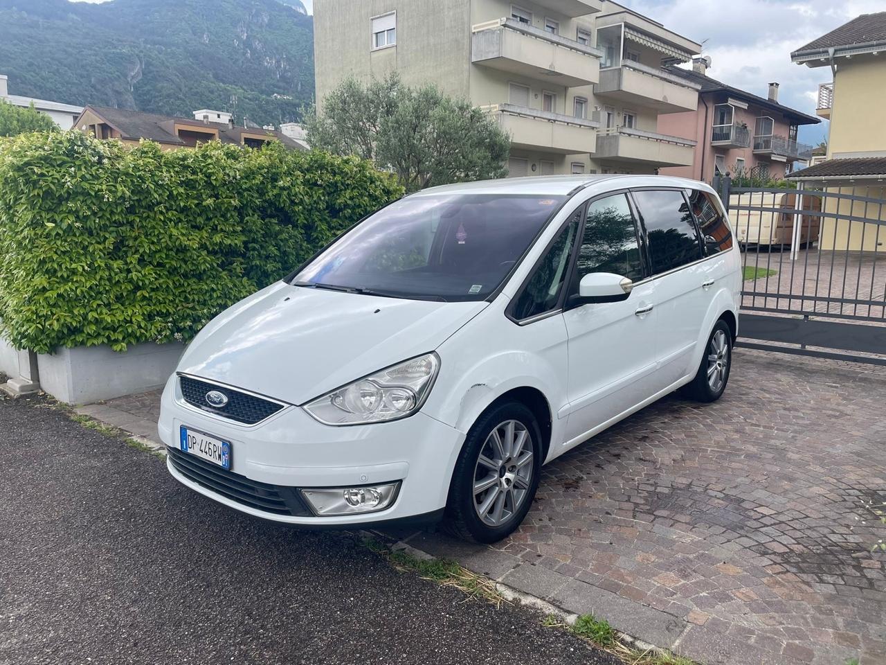 Ford Galaxy Galaxy