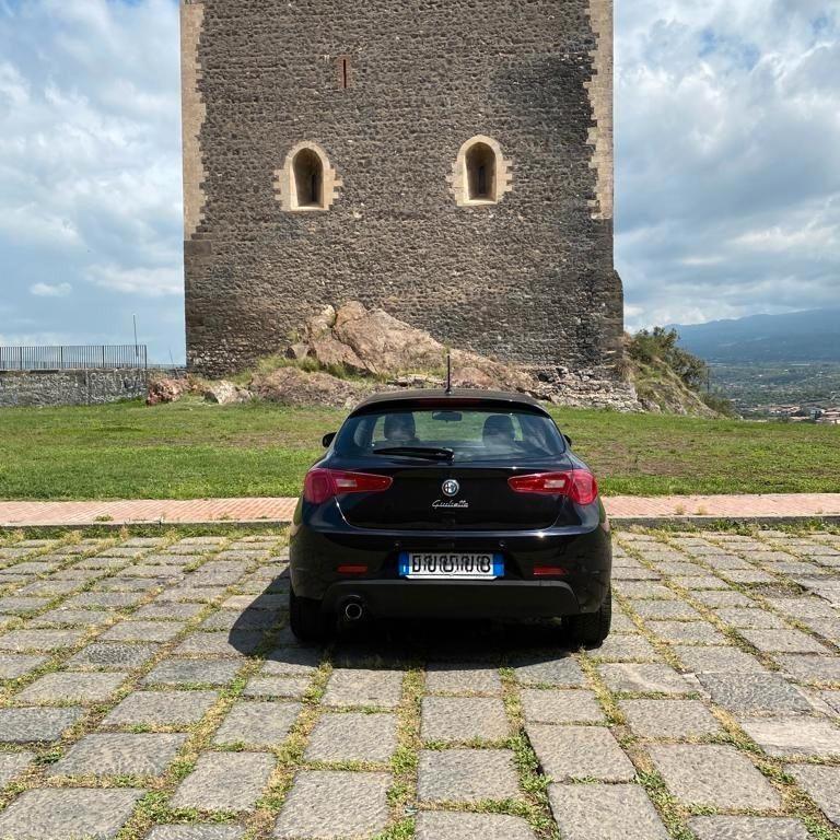 Alfa Romeo Giulietta 1.6 JTDm-2 105 CV Distinctive