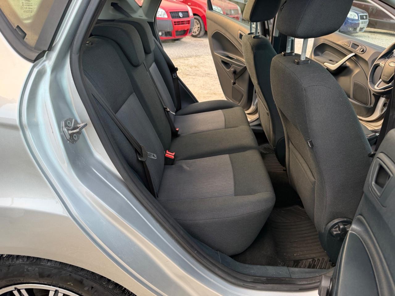 Ford Fiesta 1.6 TDCi 95 CV 5p. Titanium