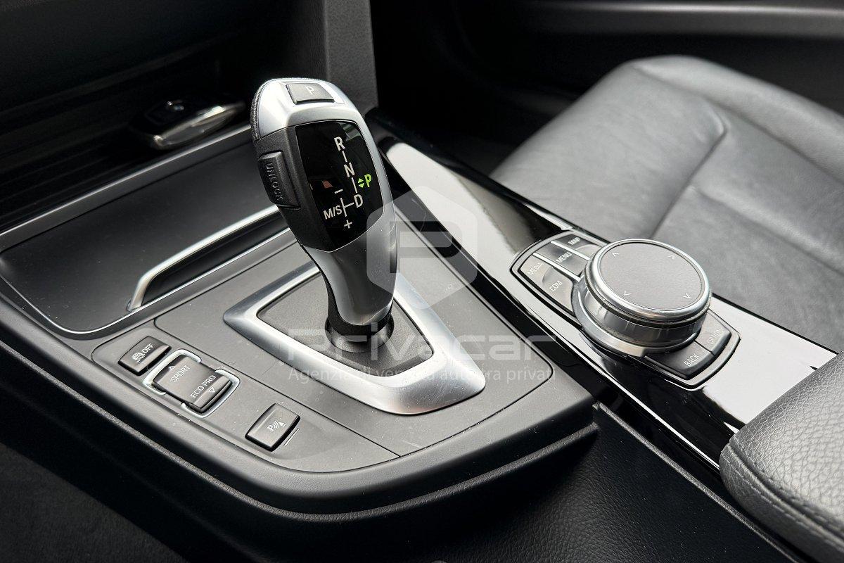 BMW 320d Touring Luxury