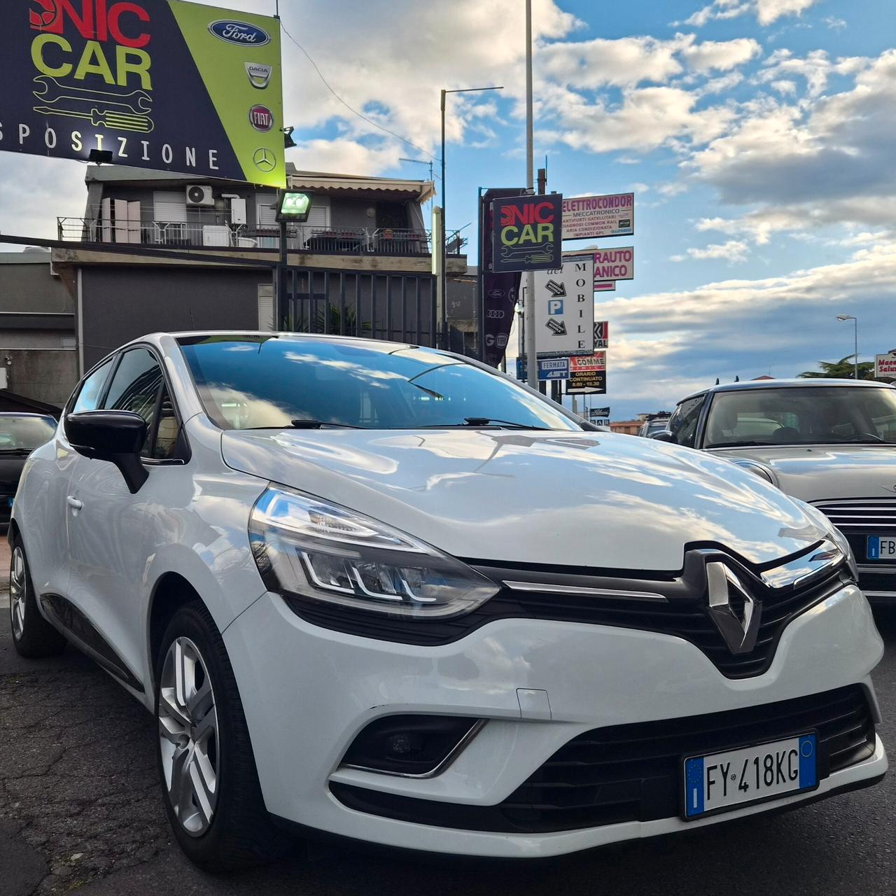 Renault Clio dCi 8V 75 CV 5 porte Moschino Life