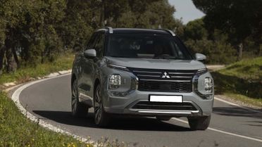 Mitsubishi Outlander 2.4 Phev Plug-in