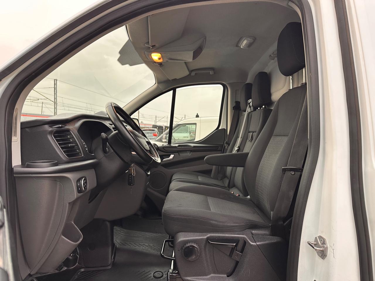 FORD TRANSIT CUSTOM 280 l1h1 2.0 130 cv