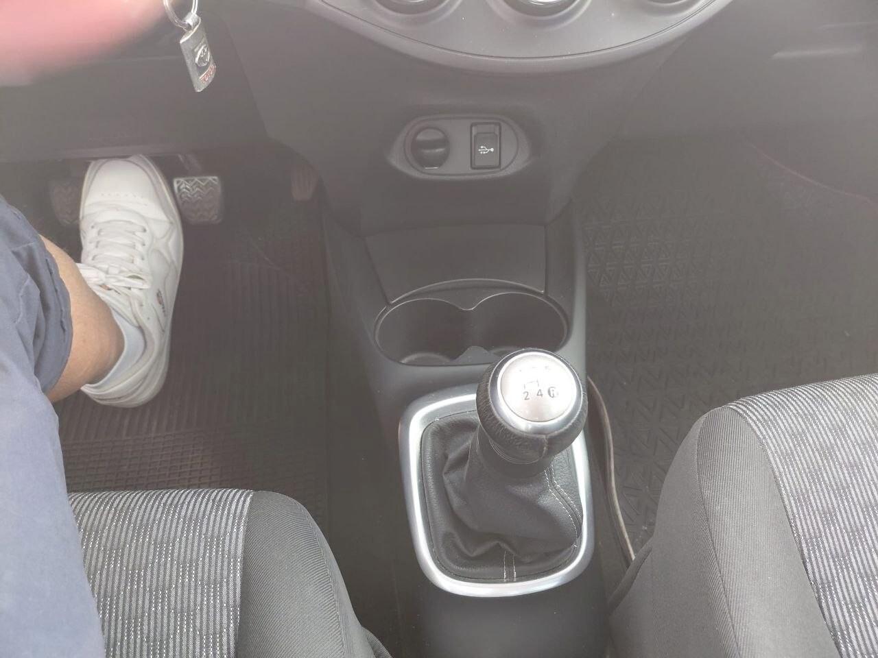Toyota Yaris 1.0 5 porte Lounge KM 56.600