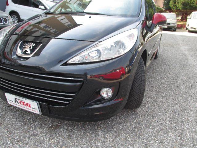 PEUGEOT 207 1.4 HDi 70cv FAP 3p. -Ok Neopatent.- UniPropriet.