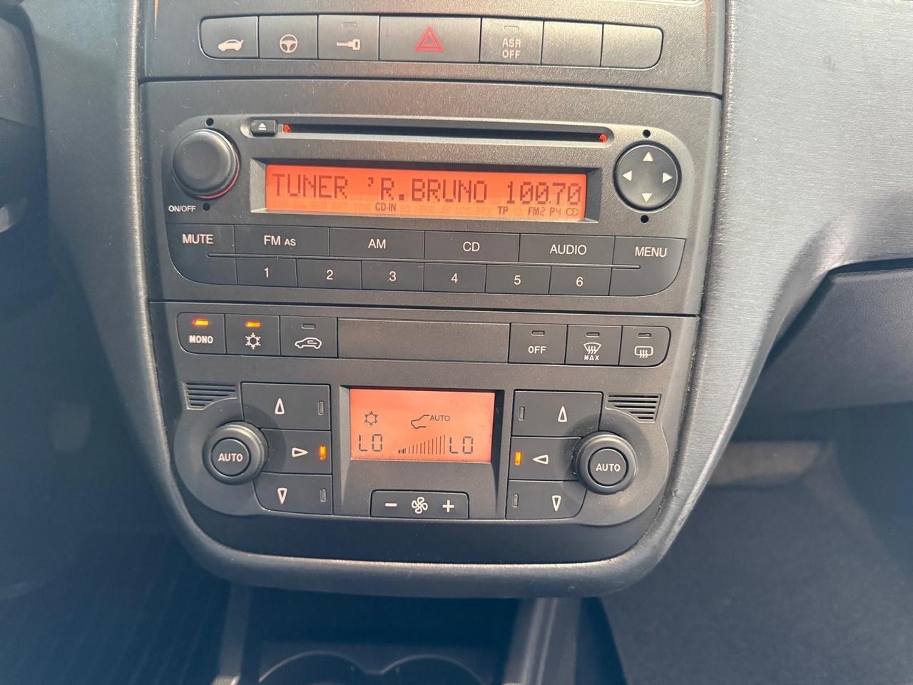 Fiat Grande Punto 1.4 Benzina X Neopatentati