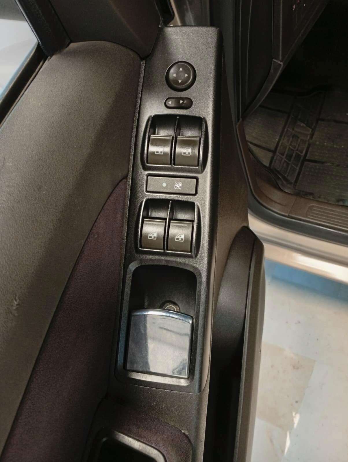 Lancia MUSA 1.3 Multijet 16V 90 CV Oro