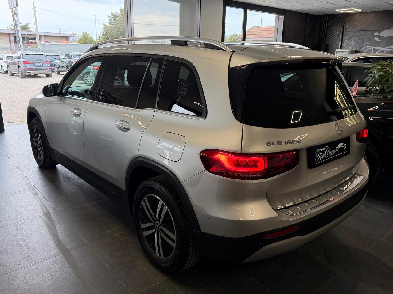 MERCEDES-BENZ GLB 180D SPORT 2.0 116CV PELLE NAVI CAM ANNO 2021