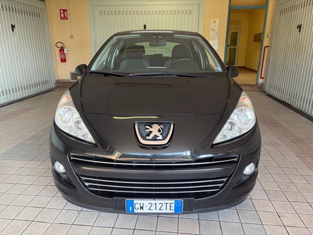 Peugeot 207 1.4 HDi 70CV 5p.