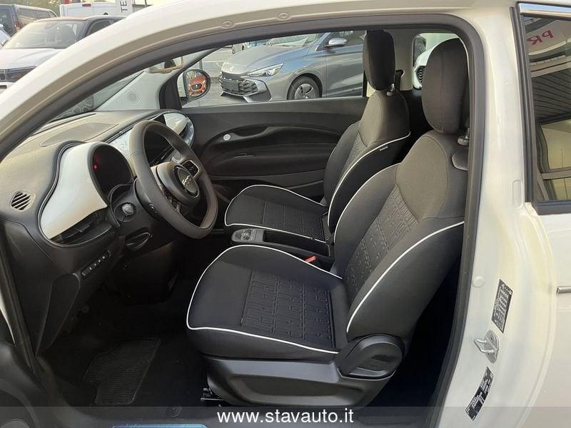 FIAT 500 Nuova Hatchback My23 La Nu