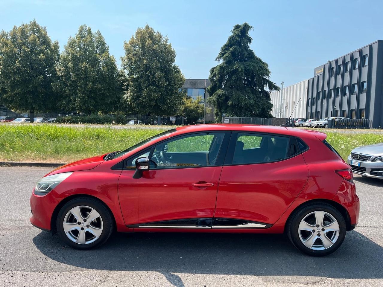 Renault Clio 1.5 dCi 8V 75CV 5 porte Wave