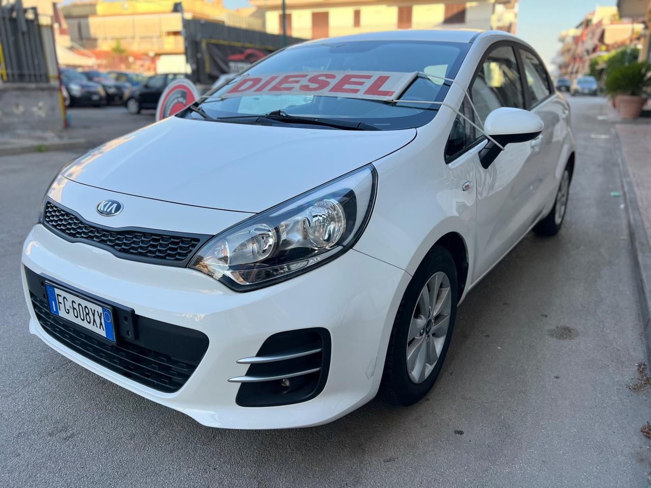 Kia Rio 1.1 Diesel Anno 2018 180,000 Km