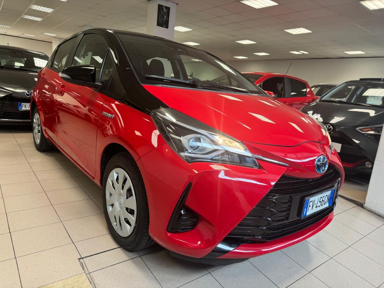 Toyota Yaris 1.5 Hybrid 5 porte Cool