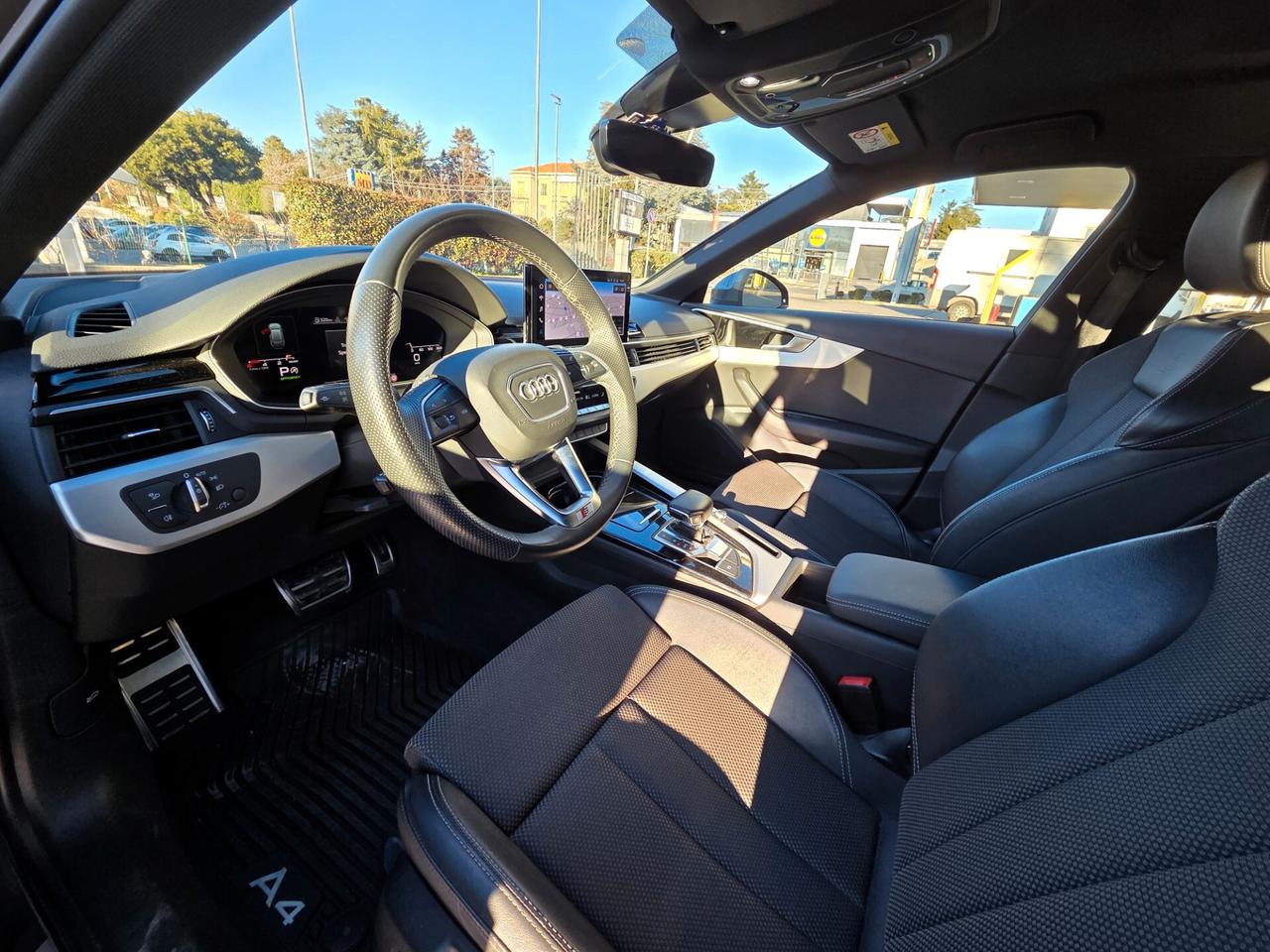 Audi A4 Avant 35 TDI/163 CV S tronic line edition