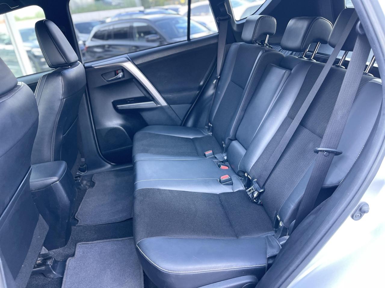 Toyota RAV 4 2.0 Diesel 143CV E6 - 2016