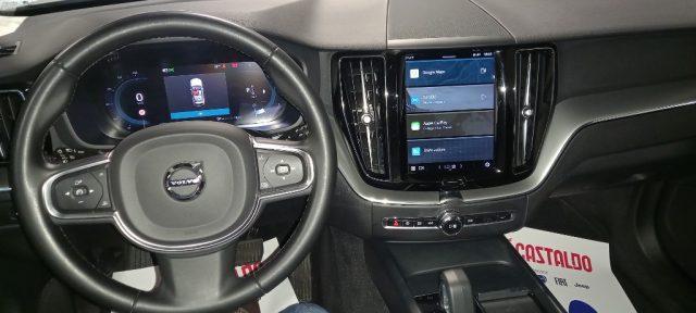 VOLVO XC60 B4 automatico Core N1 AUTOCARRO