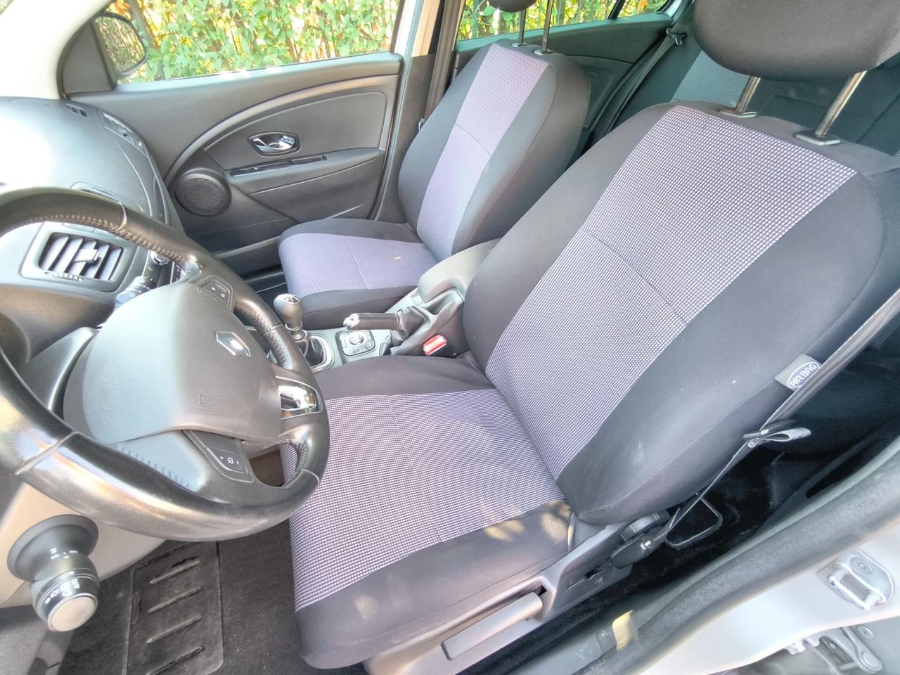 RENAULT MEGANE SW 1,5 DCI – EURO 6-OK NEOPATENTATI