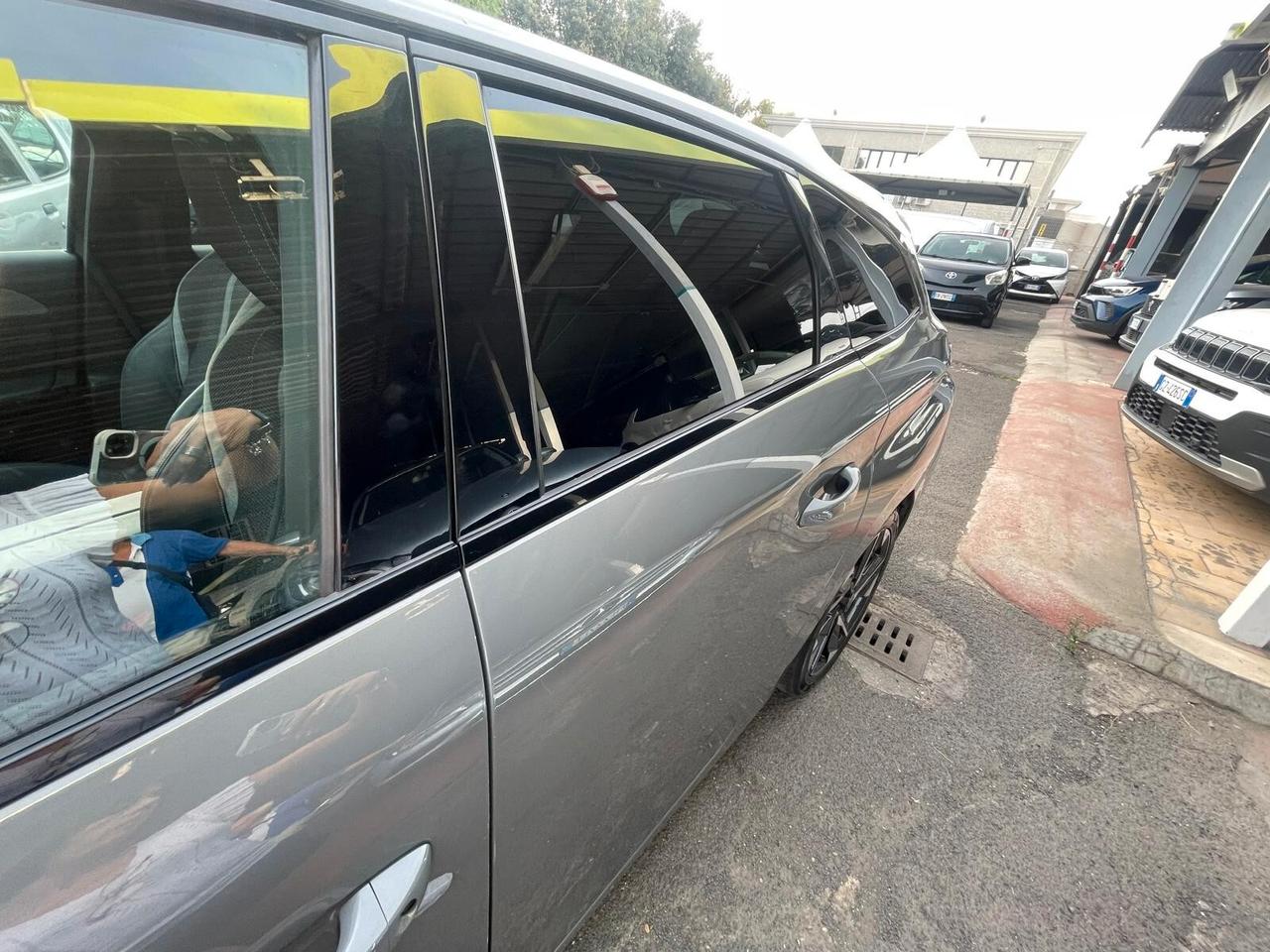 Peugeot 308 PureTech Turbo 130 S&S SW Allure