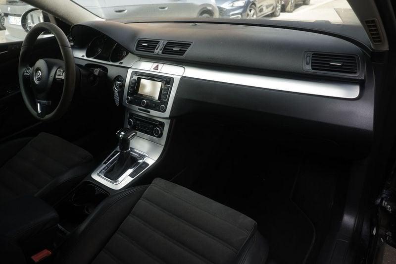 Volkswagen Passat Volkswagen Passat Variant 2.0 tdi Highline 170cv dsg Unicoproprietario