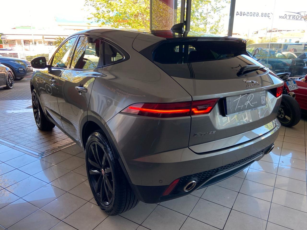 Jaguar E-Pace 2.0D 150 CV AWD aut. R-Dynamic HSE