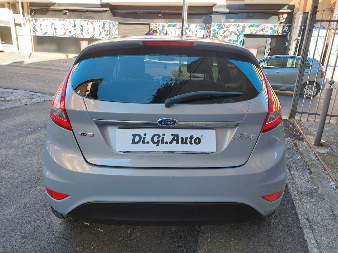 Ford Fiesta 1.4 TDCi 5p. Titanium