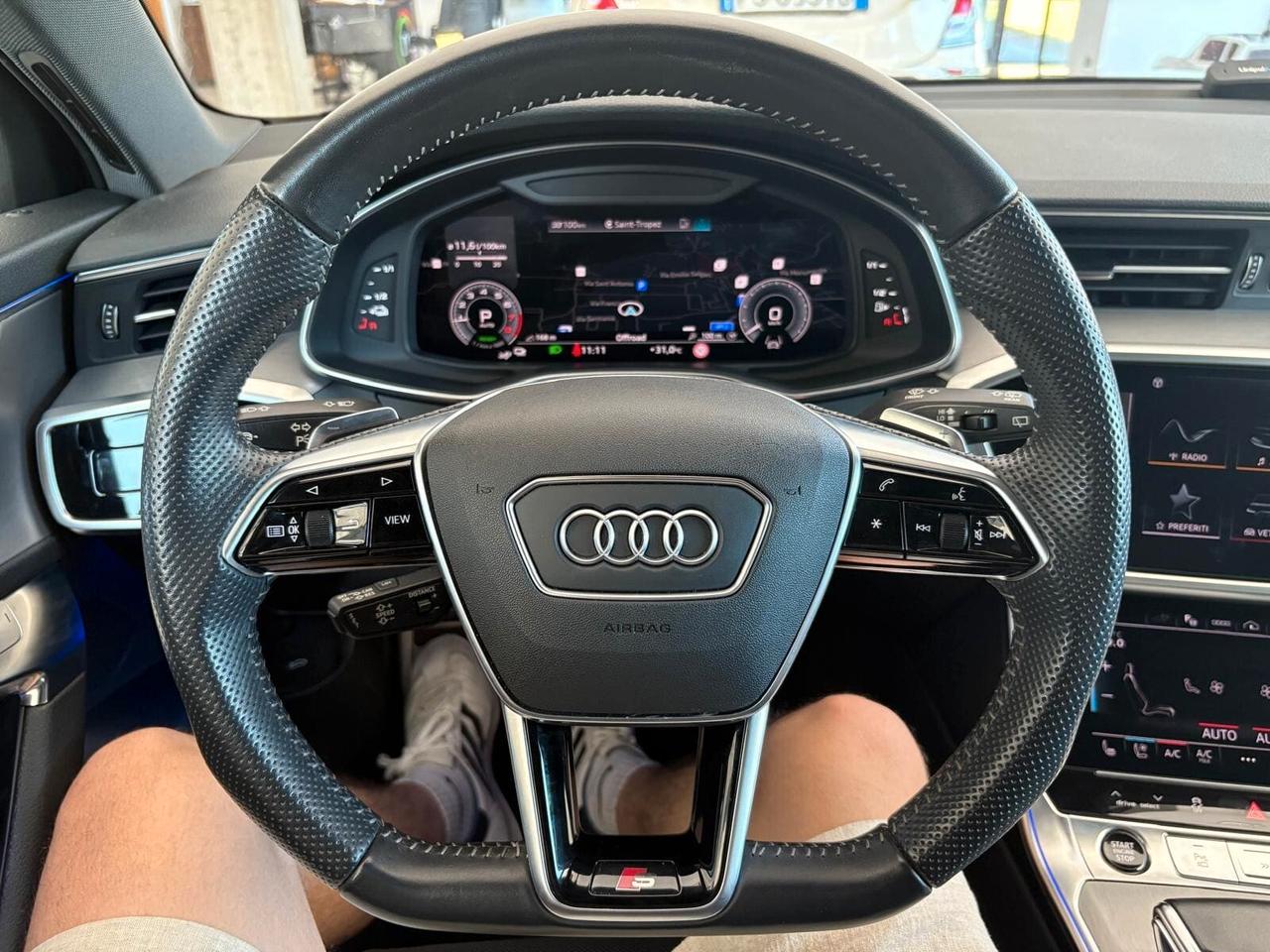 Audi A6 AUDI A6 AVANT 55 TFSIe QUATTRO S LINE - FULL!!!