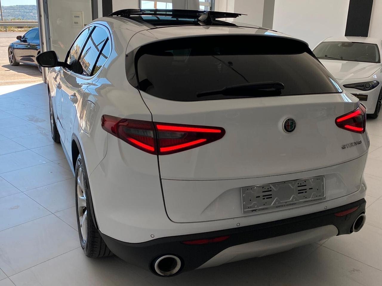 Alfa Romeo Stelvio 2.2 150CV Super Q4 2017