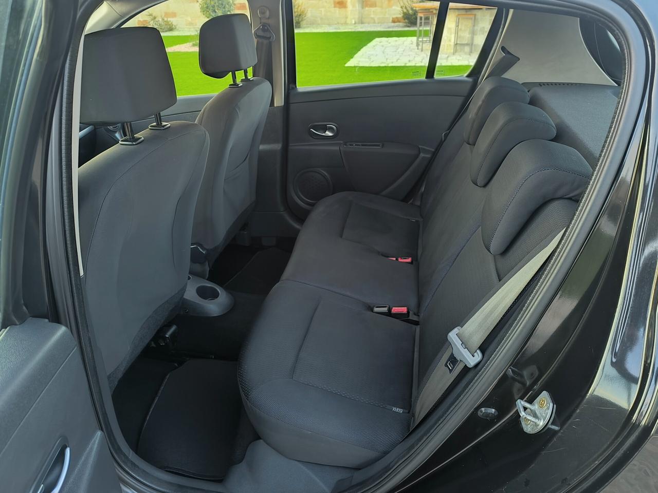 Renault Clio 1.5 dCi 5 porte Le Iene perfetta