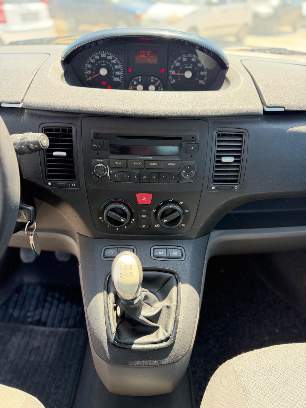 Fiat Idea 1.4 Dynamic 50.000 KM !!