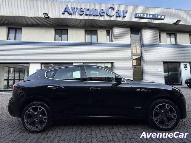 MASERATI Levante Gransport (reale)TELECAMERA CERCHI 20' IVA ESPOSTA