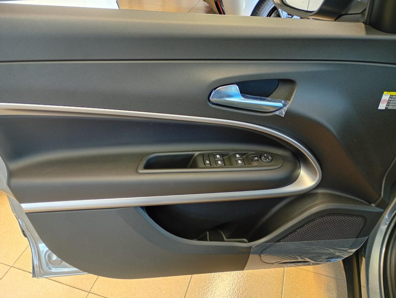 Jeep Avenger 4xe Hybrid Overland 1.2