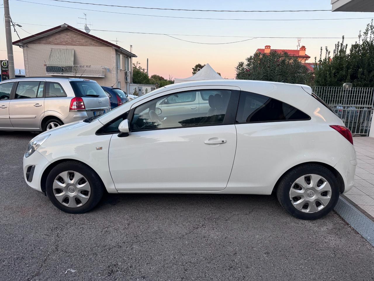 Opel Corsa 1.2 85CV 3 porte GPL-TECH Ecotec