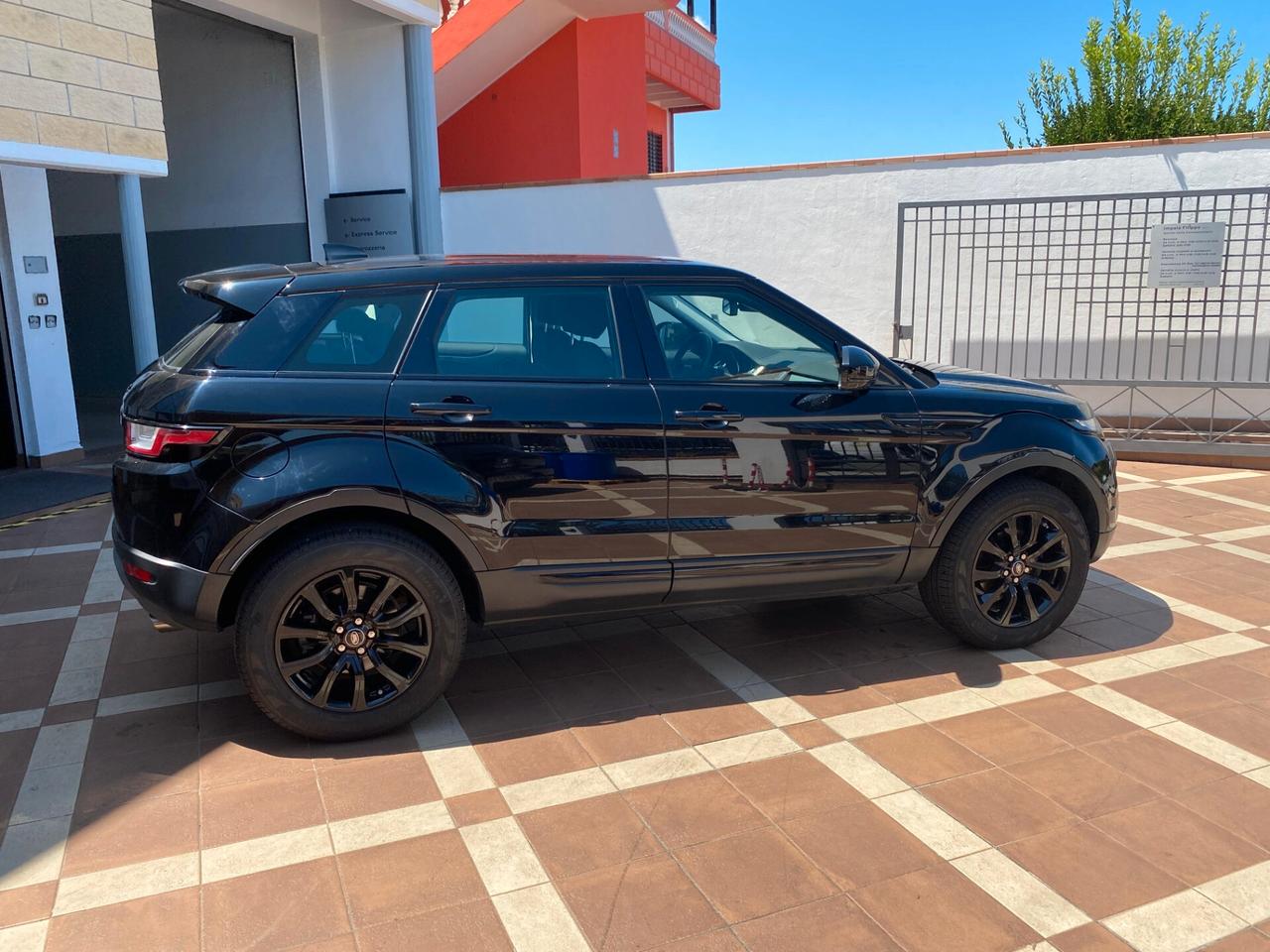 Land Rover Range Evoque 2.0 TD4 150 CV 5p. SE Dynamic